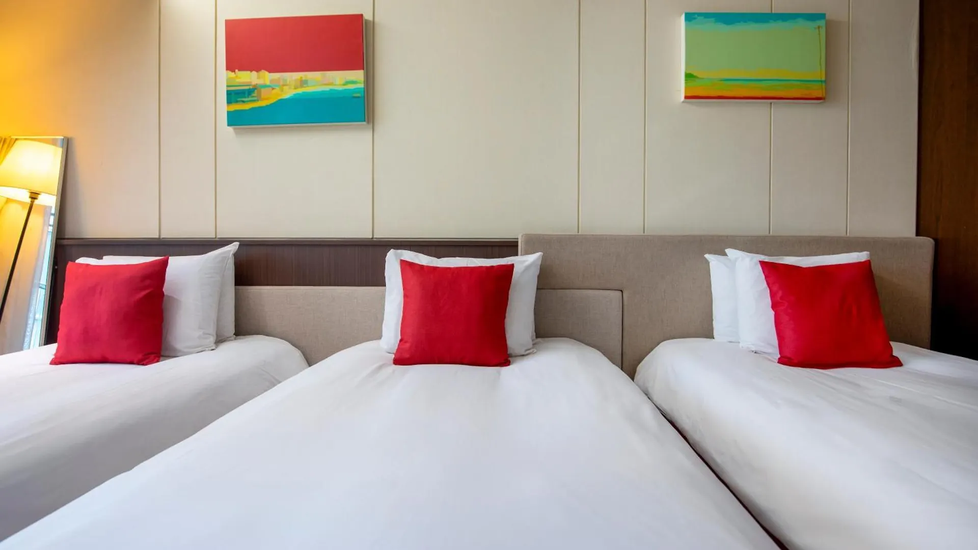 Ramada By Wyndham Jeju Hamdeok Hotel