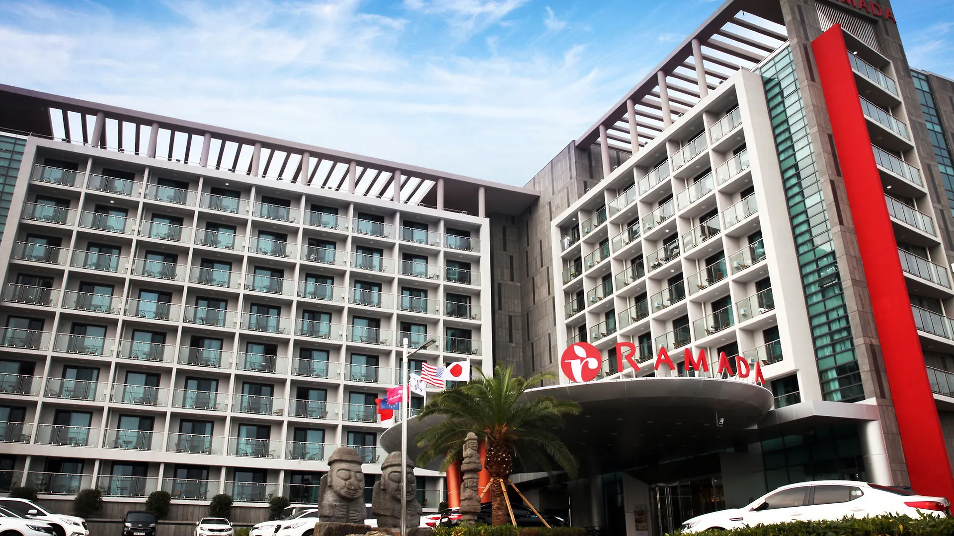 Ramada By Wyndham Jeju Hamdeok Hotel